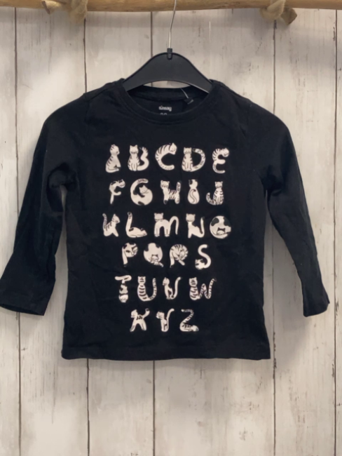 Sinsay  Langarmshirt  Gr. 98  schwarz weiße Schrift aus Tieren