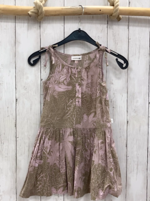 Lacoste Kleid  Gr. 104  sand flieder Blumen Krokodil