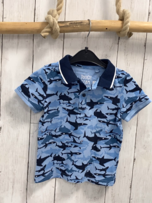   Poloshirts  Gr. 104  hellblau Haie blauer Polokrageb