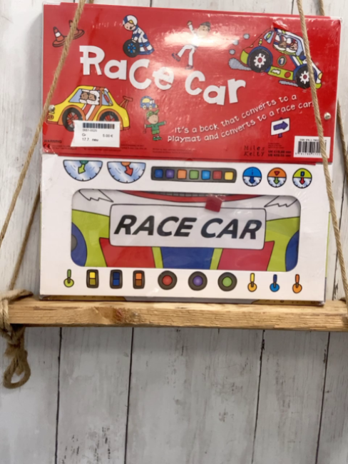 neu  Pappspielzeug  Race a  Car Buch umbaubar zu Fahrzeug 