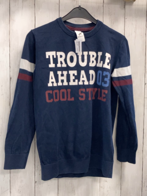   Pullover  Gr. 140  blau Strick weiß weinroter Streifen am Ärmel Schrift 