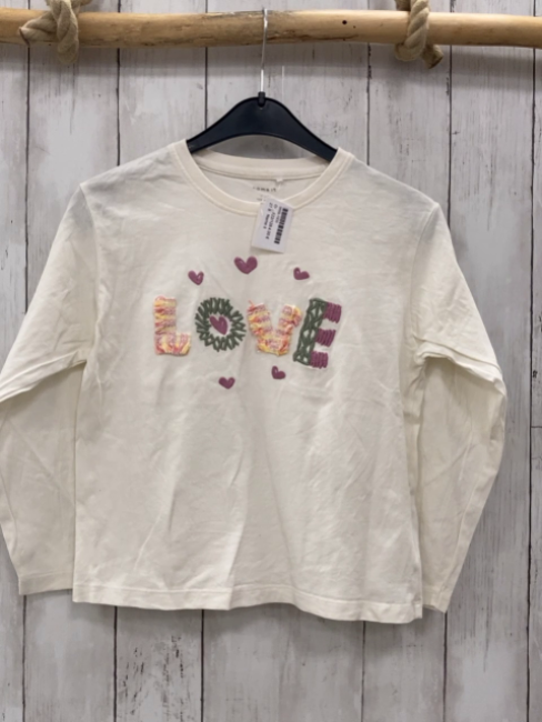 Name it  Langarmshirt  Gr. 122/128  weiß Schrift Herzen 