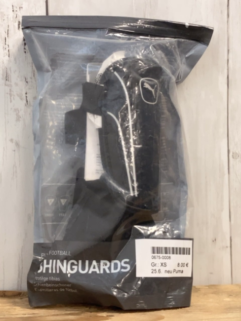 neu Puma  Schienbeinschoner Gr. XS  schwarz silber