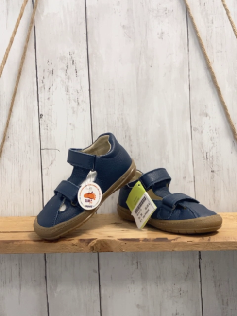 neu Primigi  Schuhe  Gr. 26  blau 