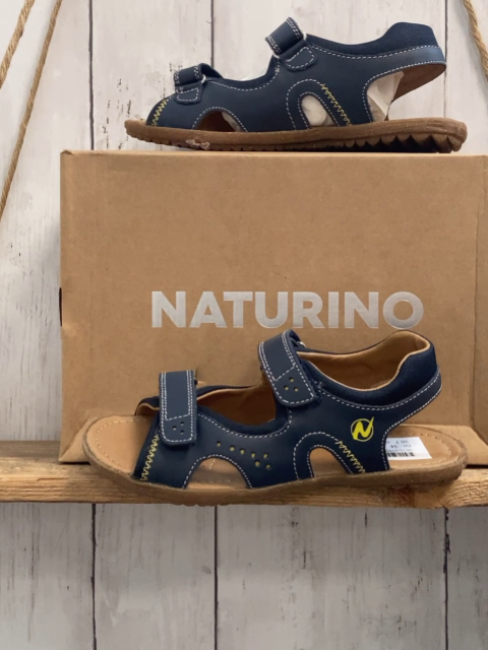 neu Naturino  Sandalen  Gr. 34  "Himmel" dunkelblau weiße Nähte 