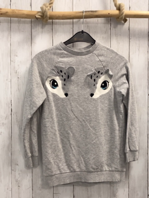 H&M  Long-Pullover  Gr. 140  hellgrau Rehköpfe 