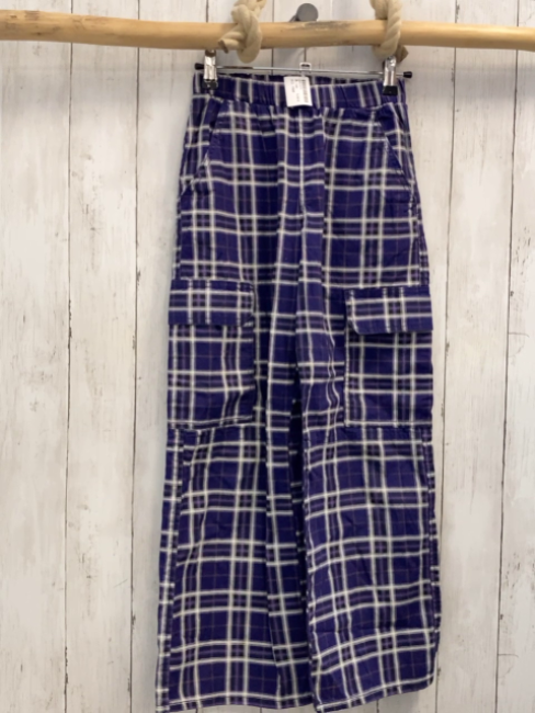 H&M  Hose  Gr. 140  lila gau hellgrau kariert Gummizugbund 