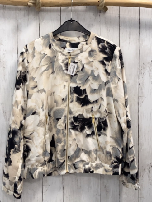 Calvin Klein Jeans  Jacke Gr. S beige hellgrau grau schwarze Blumen goldene Reißverschlüsse 