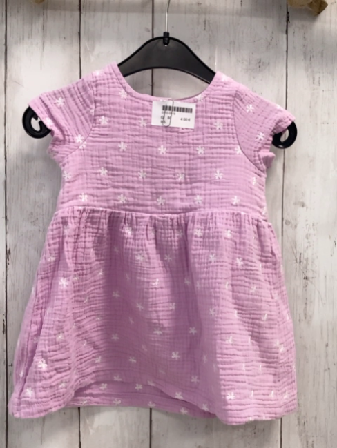  Kleid Gr. 80  flieder weiße Blumen musselin