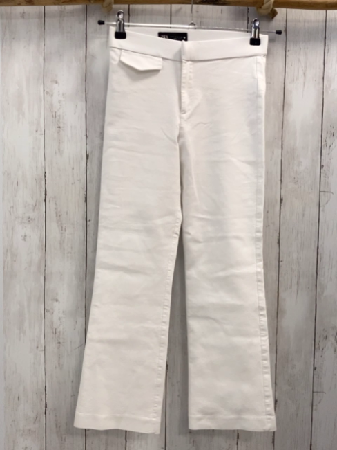 Zara  Hose  Gr. 152  weiß 