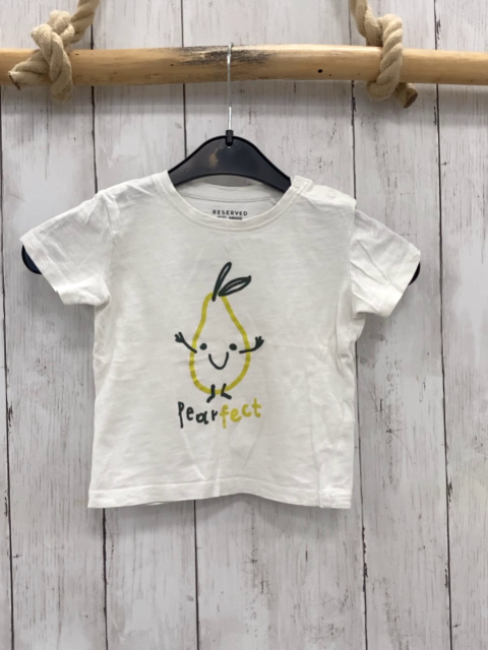 Reserved  T-Shirt  Gr. 80  weiß hellgrün oliv Birne + Schift 