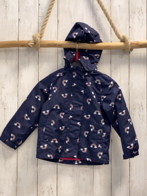  Regenjacke Gr. 98  blau bunte Bögen