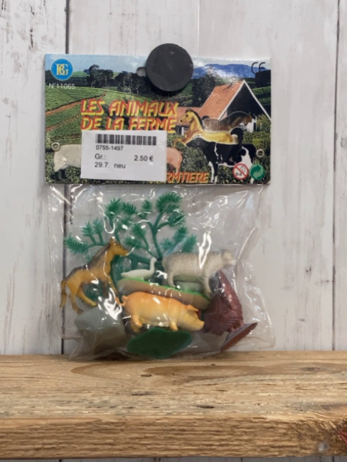neu  Plastikspielzeug  Bauernhoftiere 