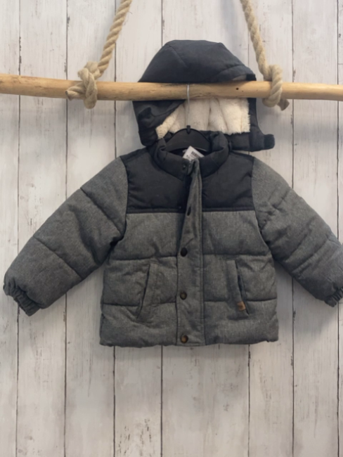 H&M  Winterjacke  Gr. 86  hellgrau grau Kapuze mit Plüschfutter 