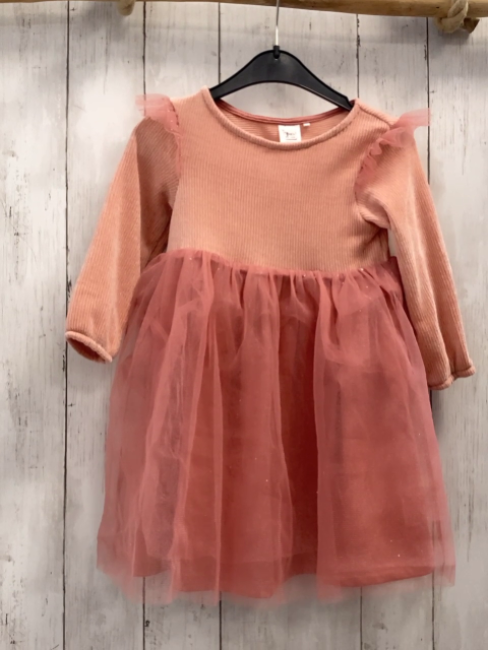   Kleid Gr. 104  rosa Strickoberteil lachs Tüllrock mit Glitzerpunkten 