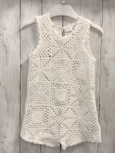 neu Zara  Kleid  Gr. 116  weiß gehäkelt mit Lochmuster NP 25€ 