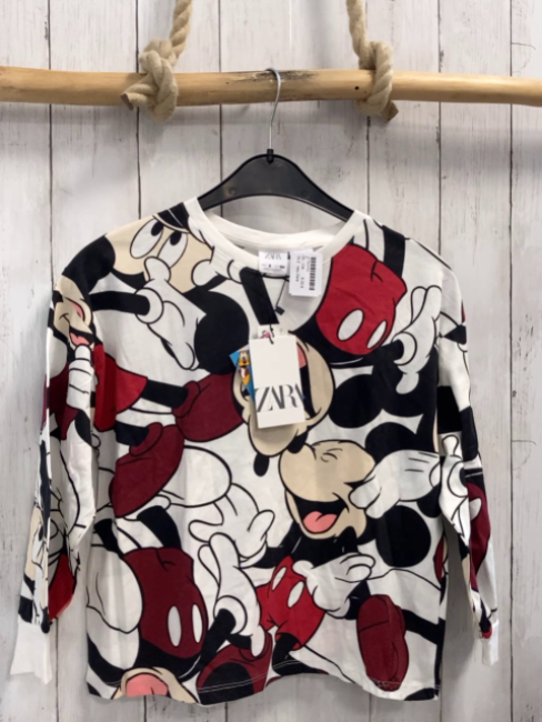 neu Zara  Lanagarmshirt  Gr. 134  weiß Micky Mouse Figuren NP 9,95 € 