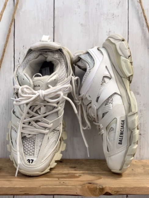 Balenciaga  Schuhe  Gr. 37  weiß creme Sohle (minimale Gebrauchsspuren)