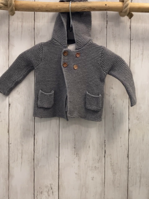 Zara  Strickjacke  Gr. 74  hellgrau Kapuze mit Ohren  