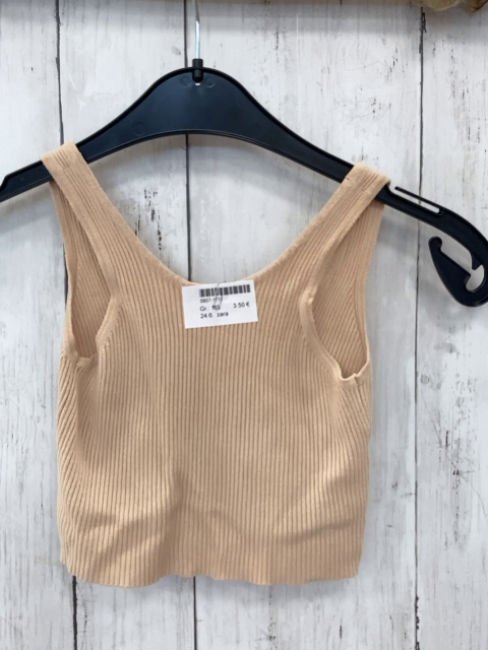 zara Top Gr. 116  beige gerippt