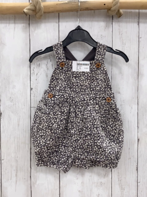   Playsuit  Gr. 62  dunkelgrau weiße Blumen 