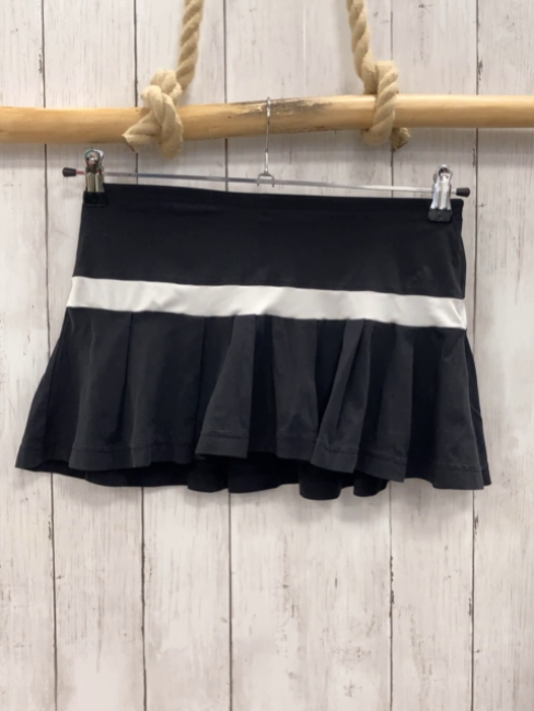 Adidas  Sportrock  Gr. 34  schwarz 1 weißer Steifen mit Innenshorts 