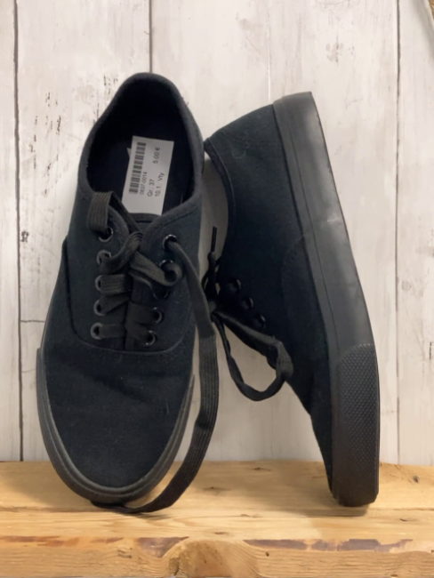 Vty  Leinenschuhe  Gr. 37  schwarz 