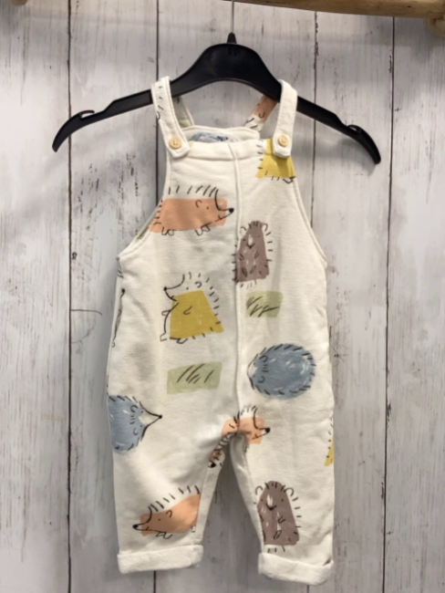 zara Latzhose Gr. 68  weiß bunte Tiere