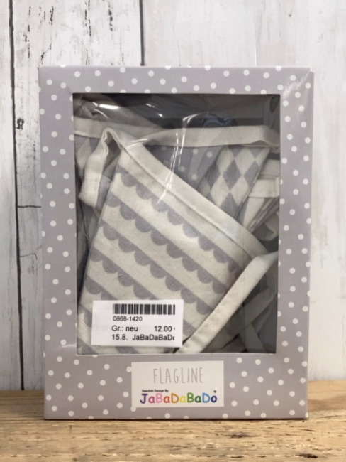 JaBaDaBaDo Stoffgirlande  weiß graue Dreiecke NP 24,95 € 