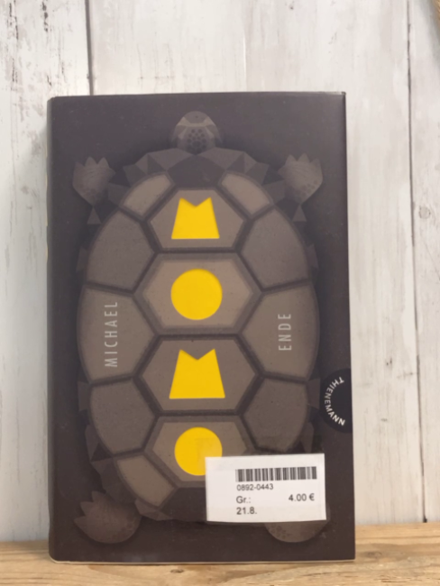  Buch Momo