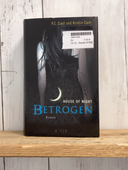 House of Night Buch Band 2: Betrogen 