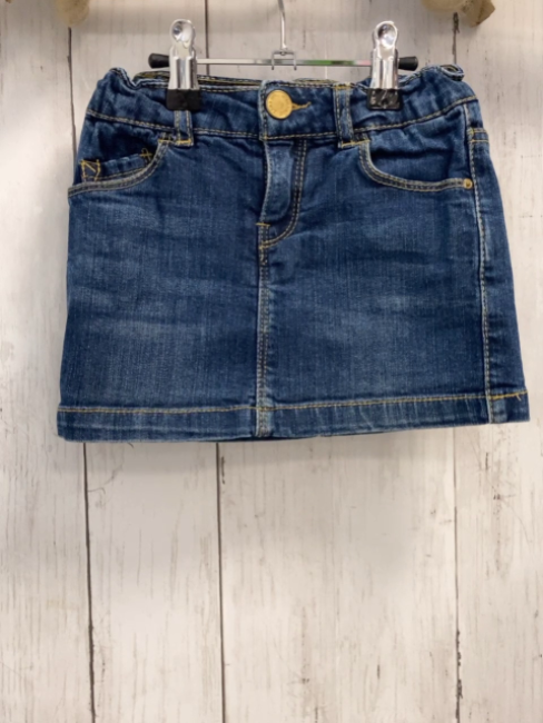 Zara  Rock Gr. 104  blau Jeans  Bund verstellbar 