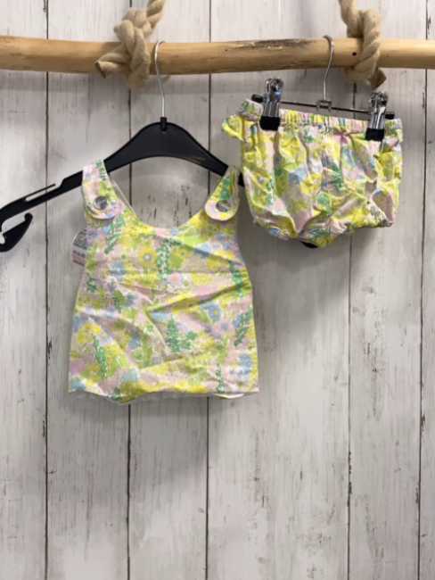 2tlg Jacadi  Sommerbluse + Shorts  Gr. 68  weiß hellgrün gelb hellblau rosa Blumen 