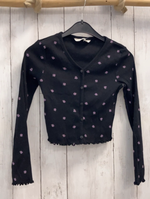 H&M  Strickjacke  Gr. 104  schwarz Rippen lavendel Blumen 
