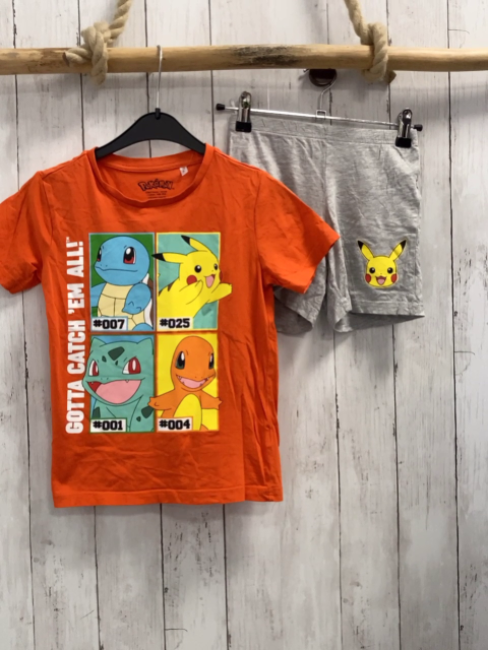 2tlg Pokemon  T-Shirt + Shorts  Gr. 122/128  orange hellgrau Pokemonfiguren