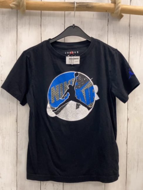 Nike  T-Shirt  Gr. 152  schwarz blau grau weißer Kreis mit Handballer Jordan 