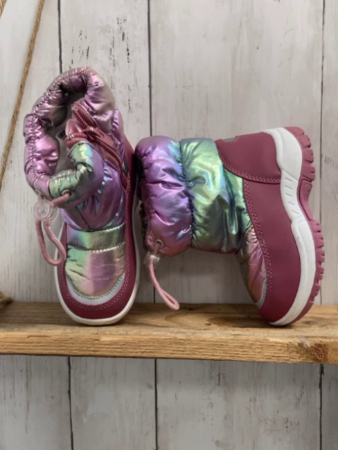   Stiefel Gr. 26  lachs silber glänzend gefüttert 