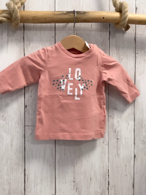 Name it  Langarmshirt  Gr. 56  rosa weiße Schrift graue Herzen 