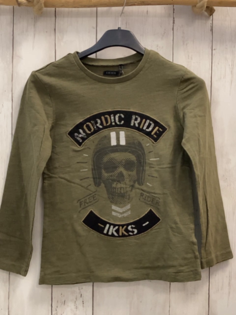 IKKS  Langarmshirt  Gr. 128  kiwi Totenkopf Schrift 