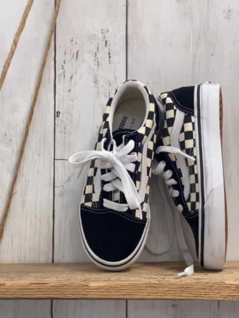 Vans  Schuhe  Gr. 31  schwarz + schwarz weiße Karos 