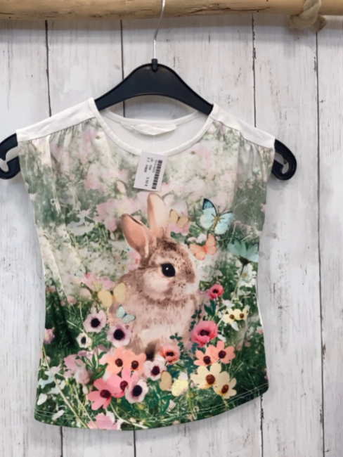 H&M  T-Shirt  Gr. 104  weiß Blumenwiese mit Hase + Glitzerschmetterlingen 