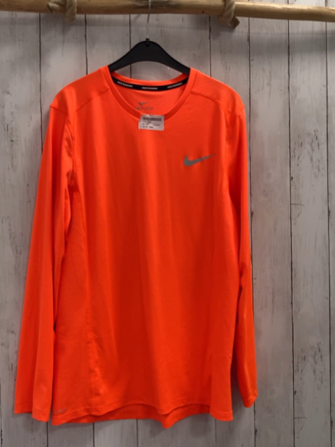 Nike  Sportshirt Gr. M lang  orange 