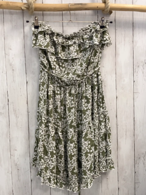 Simplee Kleid  Gr. 158/164  kiwi weiße Blumen Rüschenkragen Offshoulder