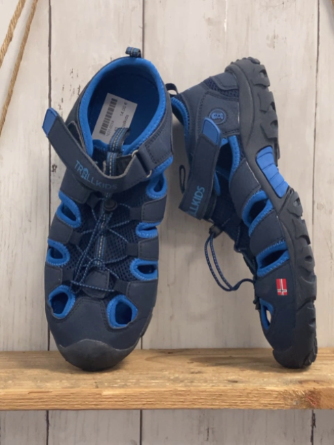 Trollkids  Halbsandalen  Gr. 40  blau hellblauer Bund 