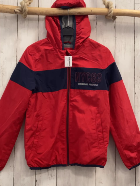   Jacke  Gr. 140  rot blaue Streifen + Bund 
