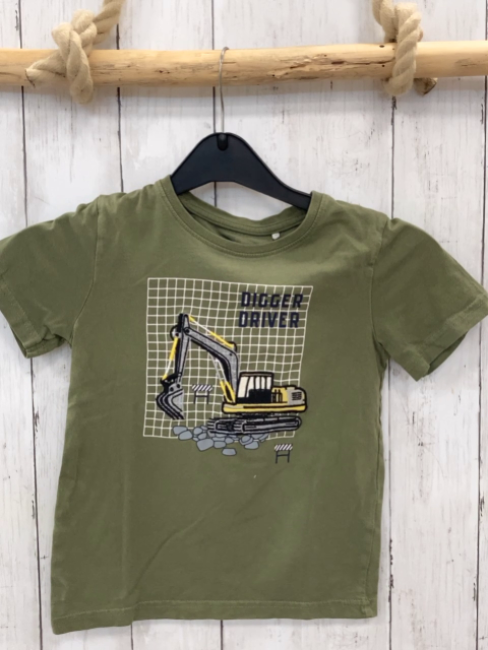  T-Shirt Gr. 110  oliv Bagger