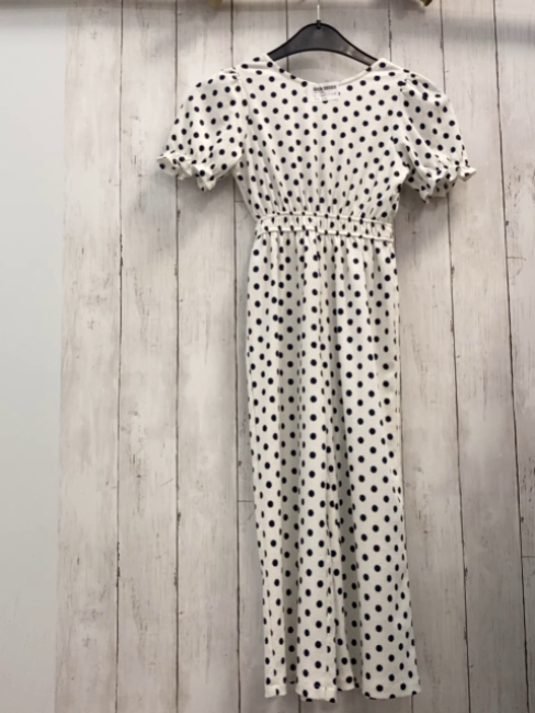 Zara  Jumpsuit  Gr. 122  weiß Struktur schwarze Punkte 