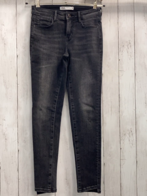 zara Hose Gr. 34  grau Jeans