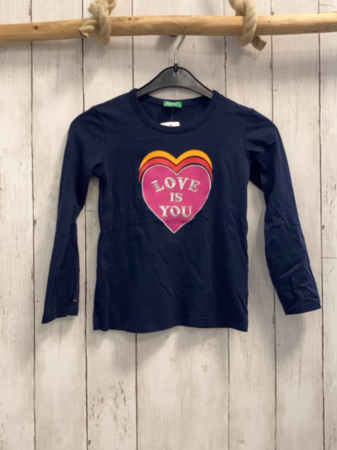 Benetton  Langarmshirt  Gr. 110  blau bunte Herzen silber Schrift 