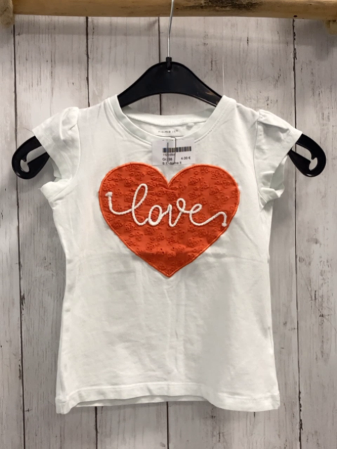 Name it  T-Shirt  Gr. 98  weiß hellrotes Herz mit Lochstickerei weiße Schrift 